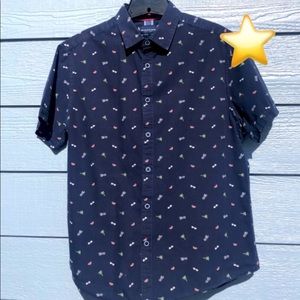 ⭐️Denim & Flower slim fit s/s casual shirt.